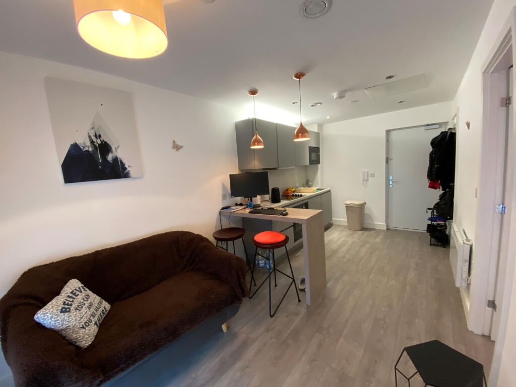 Main image of property: 16 Henry Street, Sheffield, South Yorkshire, S3