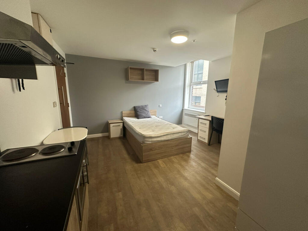 Main image of property: Alexandra House, 1 Castlegate, Sheffield, South Yorkshire, S3