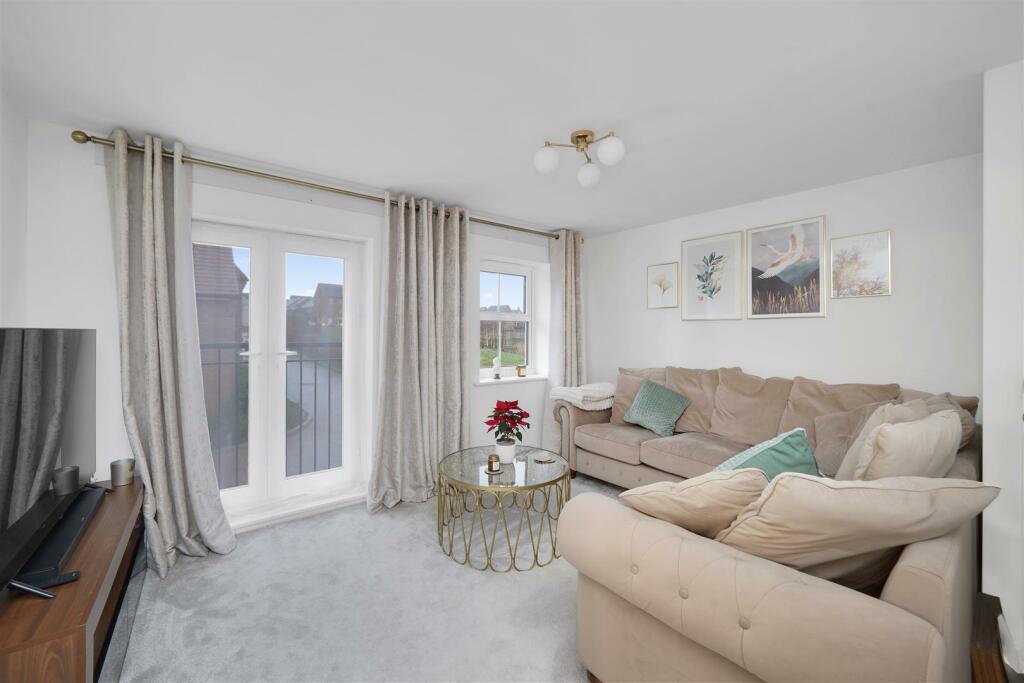 Additional property image - Freeman Close, Castle Hill, Ebbsfleet Valley