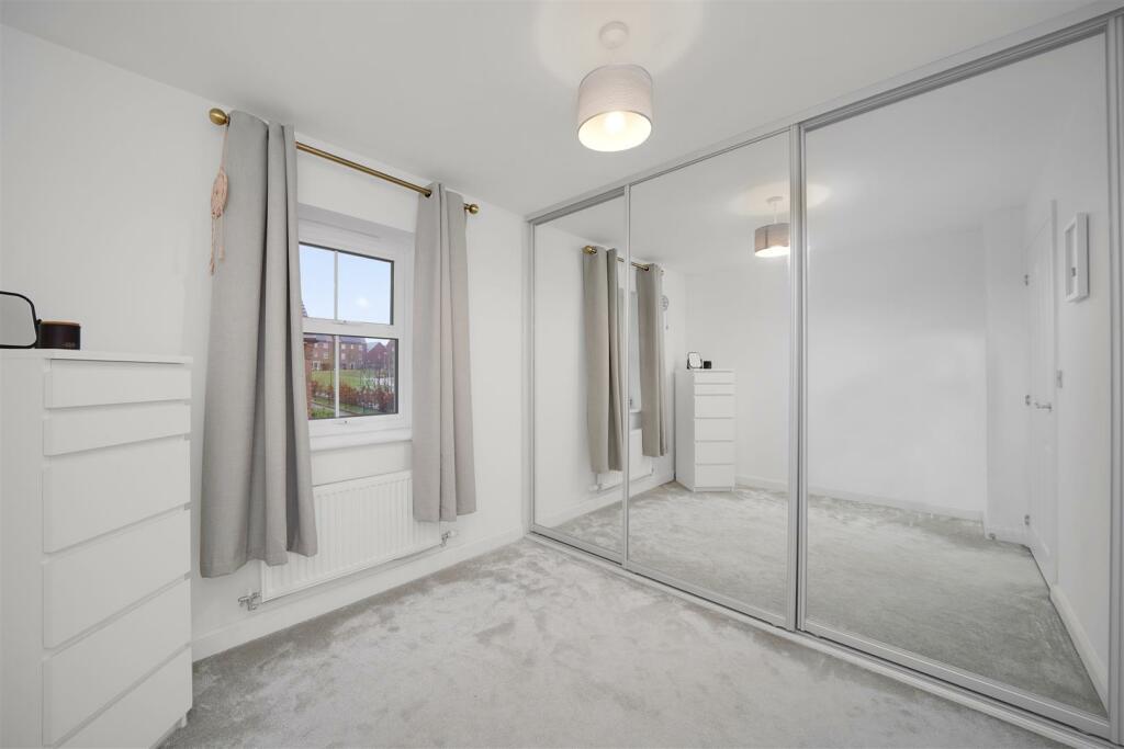 Additional property image - Freeman Close, Castle Hill, Ebbsfleet Valley