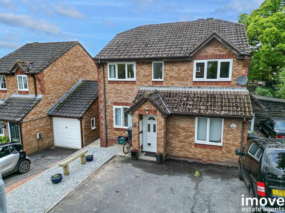 2 bedroom apartment for sale in Acacia Close, Kingsteignton, TQ12