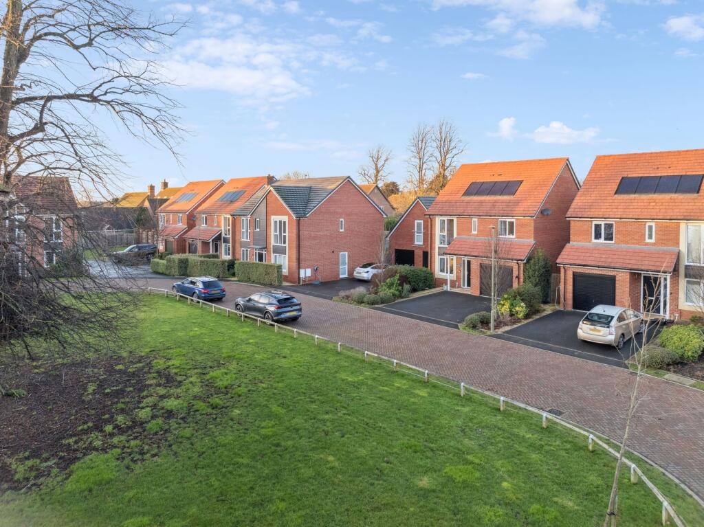 Main image of property: Scantlebury Way, Wantage, OX12