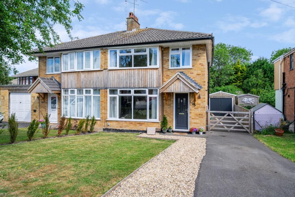 Main image of property: Palmers, Wantage, OX12
