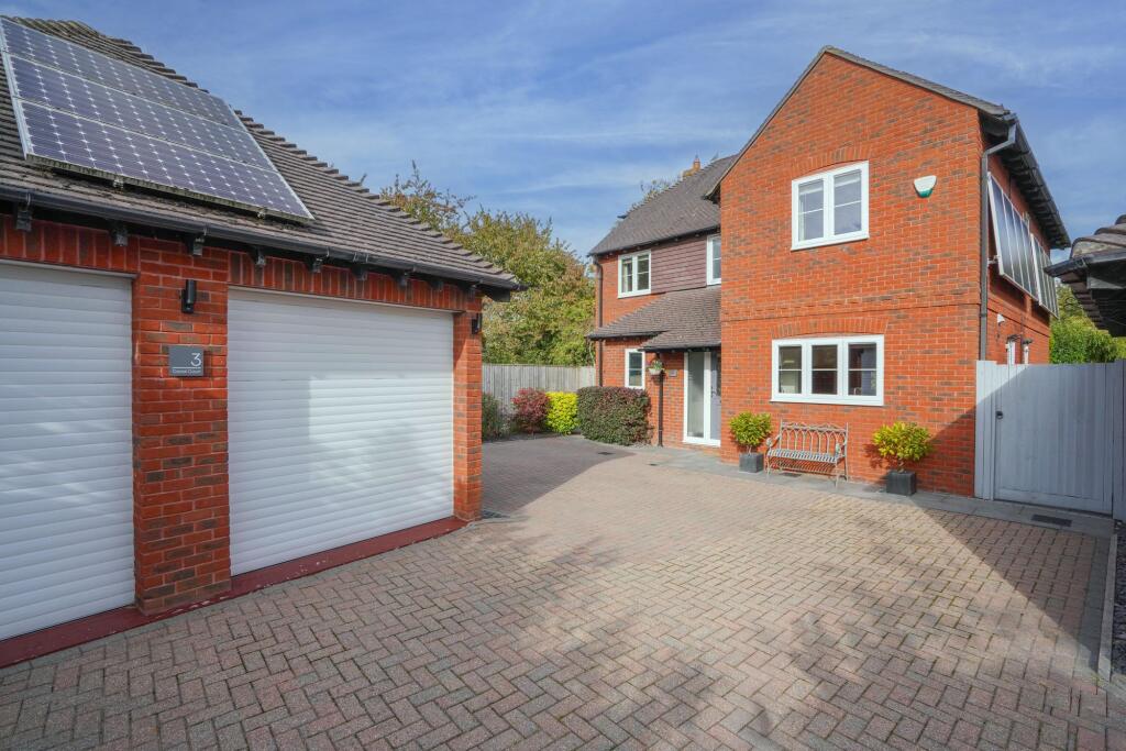 Main image of property: Canal Court, Wantage, OX12