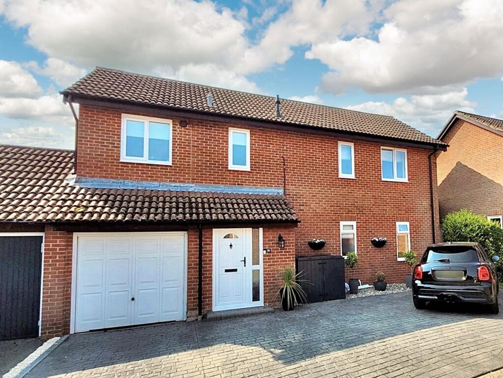 Main image of property: Warmans Close, Wantage, OX12