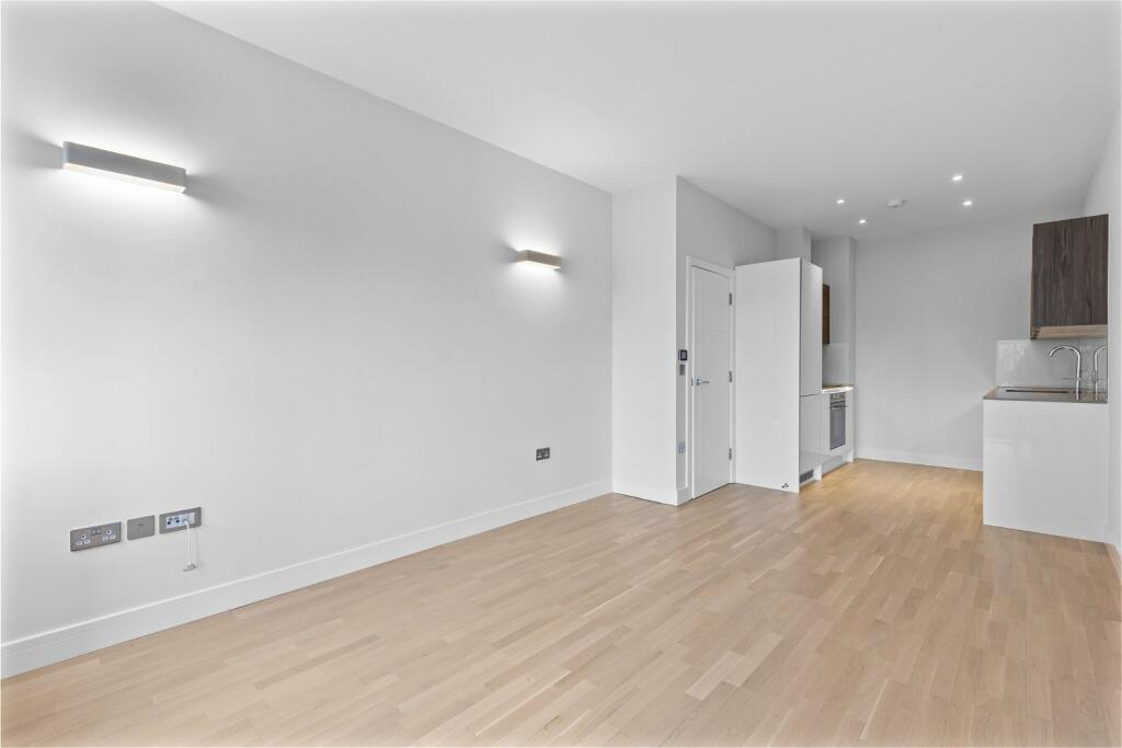Additional property image - Union Rd, Solihull