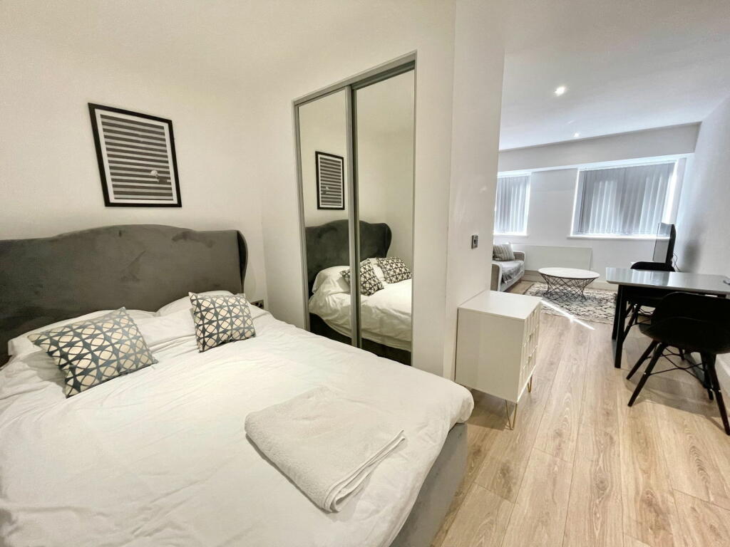Additional property image - Broadoaks, Streetsbrook Road, Solihull