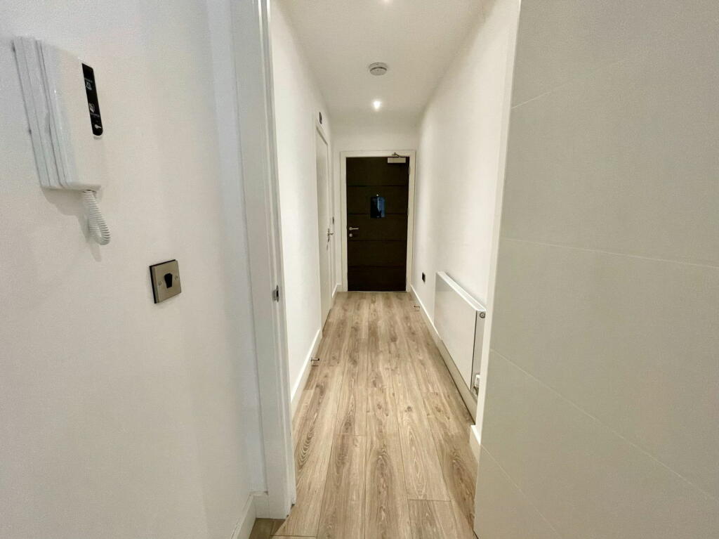 Additional property image - Broadoaks, Streetsbrook Road, Solihull