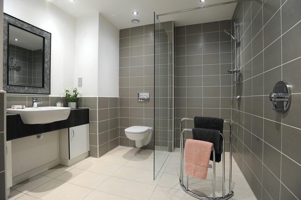 Additional property image - Solihull Retirement Village, Victoria Crescent, Shirley