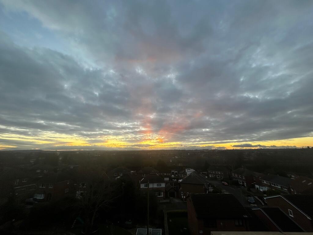 2 bedroom duplex for sale in St. Johns Court, Wakefield, West Yorkshire