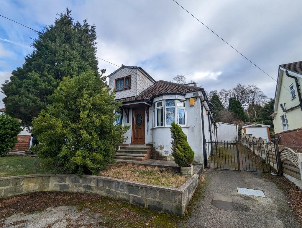 Main image of property: Tinshill Road, Leeds, West Yorkshire, LS16
