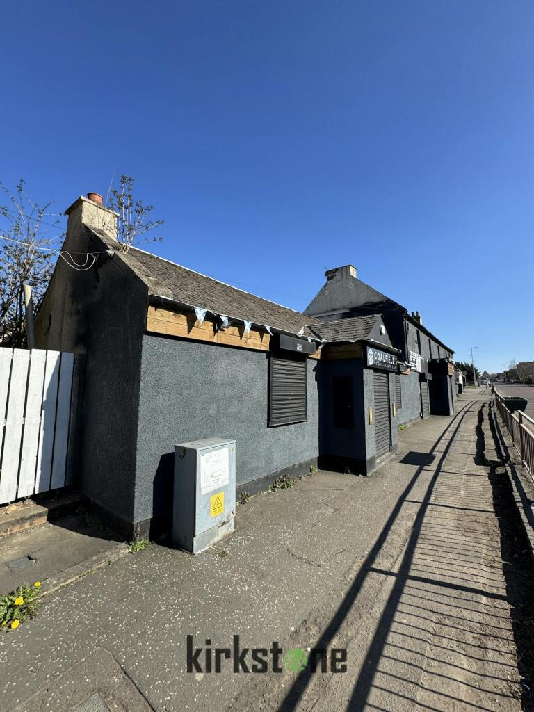 Main image of property: 33 Main Street, Holytown, Motherwell, ML1 4TH