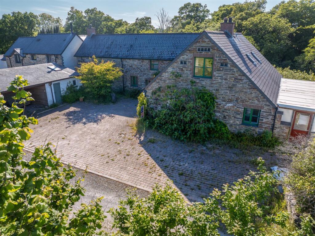 Main image of property: Llechryd, Cardigan