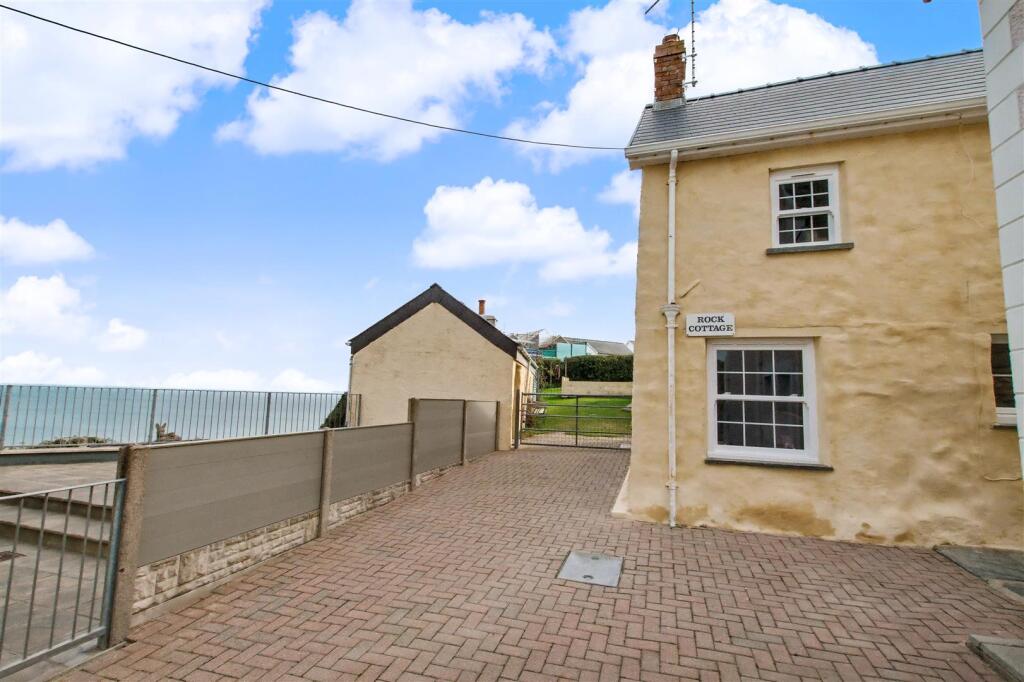 Main image of property: Aberporth, Cardigan