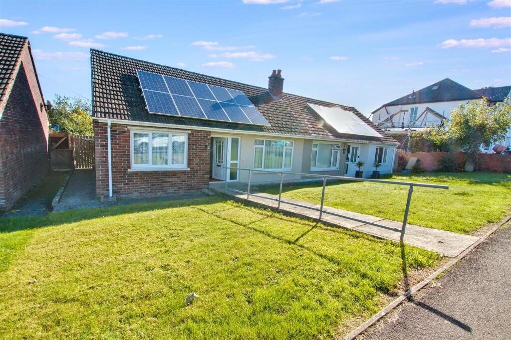 Main image of property: Maesglas, Cardigan