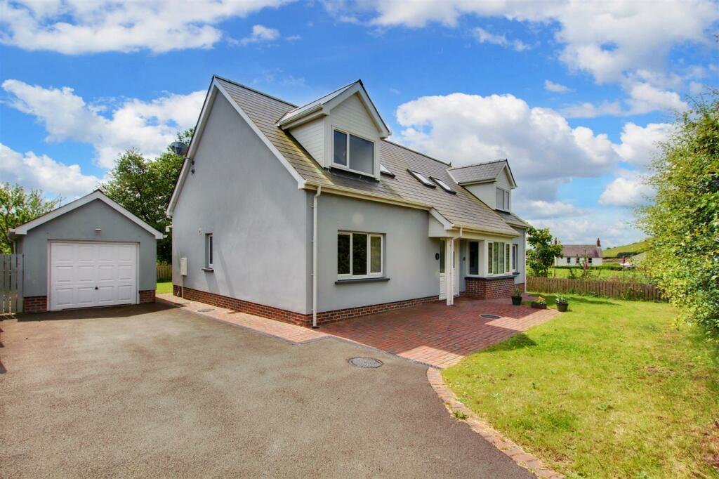 Main image of property: Penparc, Cardigan