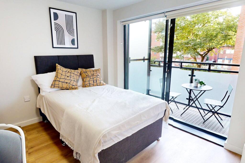 Main image of property: Oxford Street, Leicester,