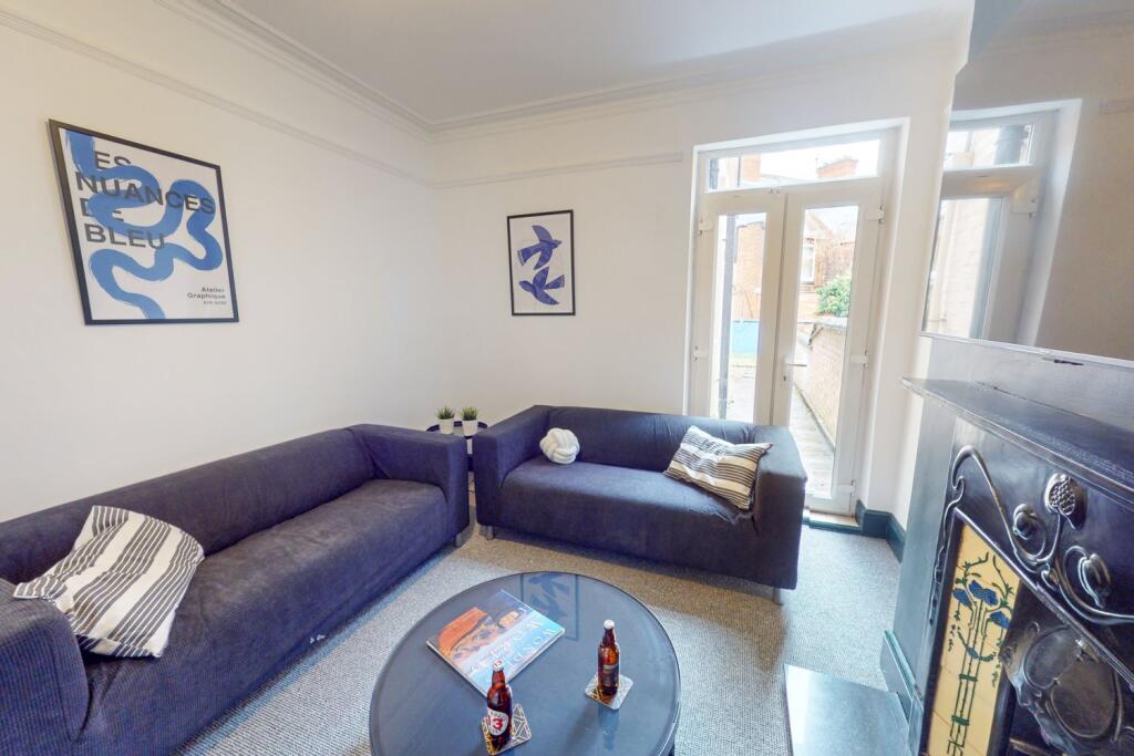 Main image of property: Kirby Road, Leicester,