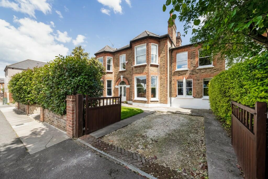 Main image of property: Wellmeadow Road, London, SE6