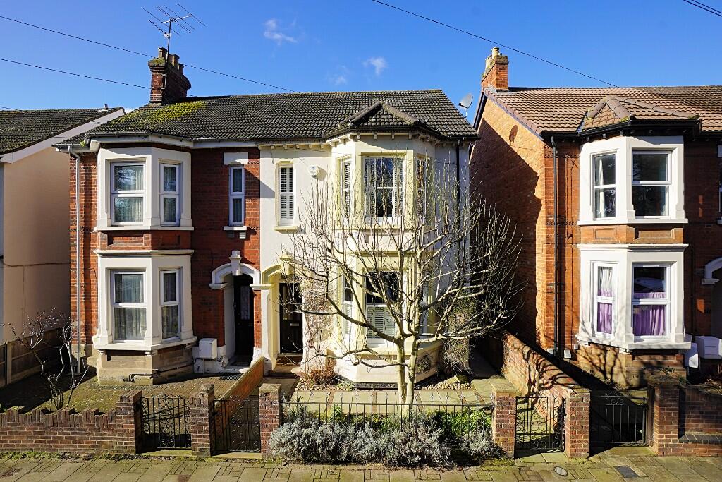 Main image of property: Foster Hill Road | Bedford | MK41 | opp Bedford Park