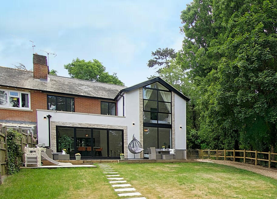 Main image of property: Northampton Road | Bromham | Beds | MK43 | wow factor