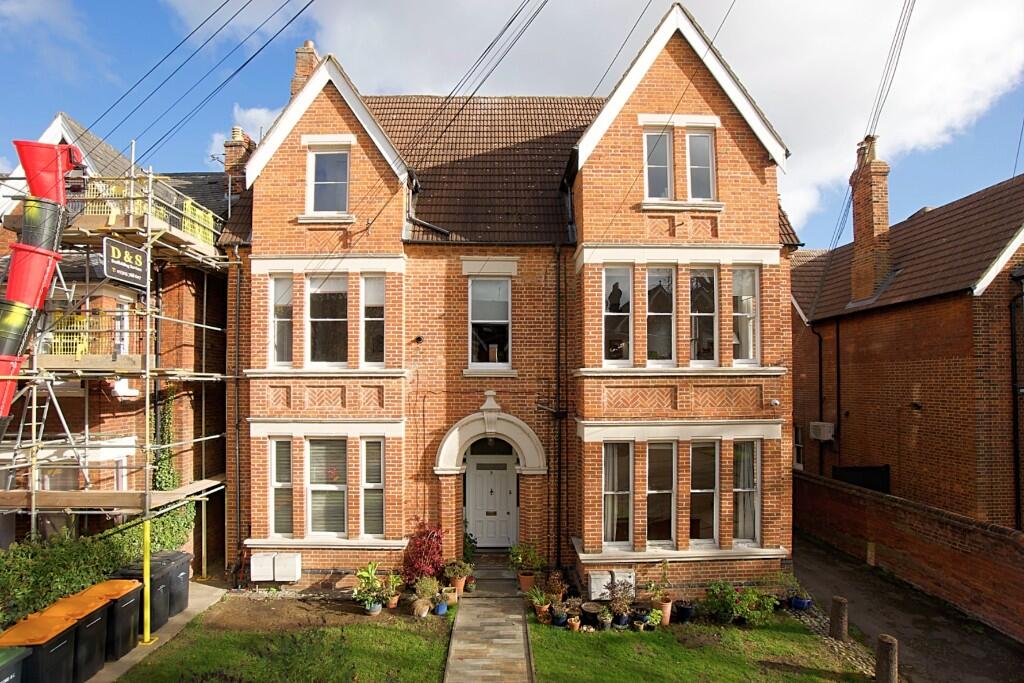 Main image of property: Rothsay Road | Bedford | Beds | MK40 | scope to upgrade