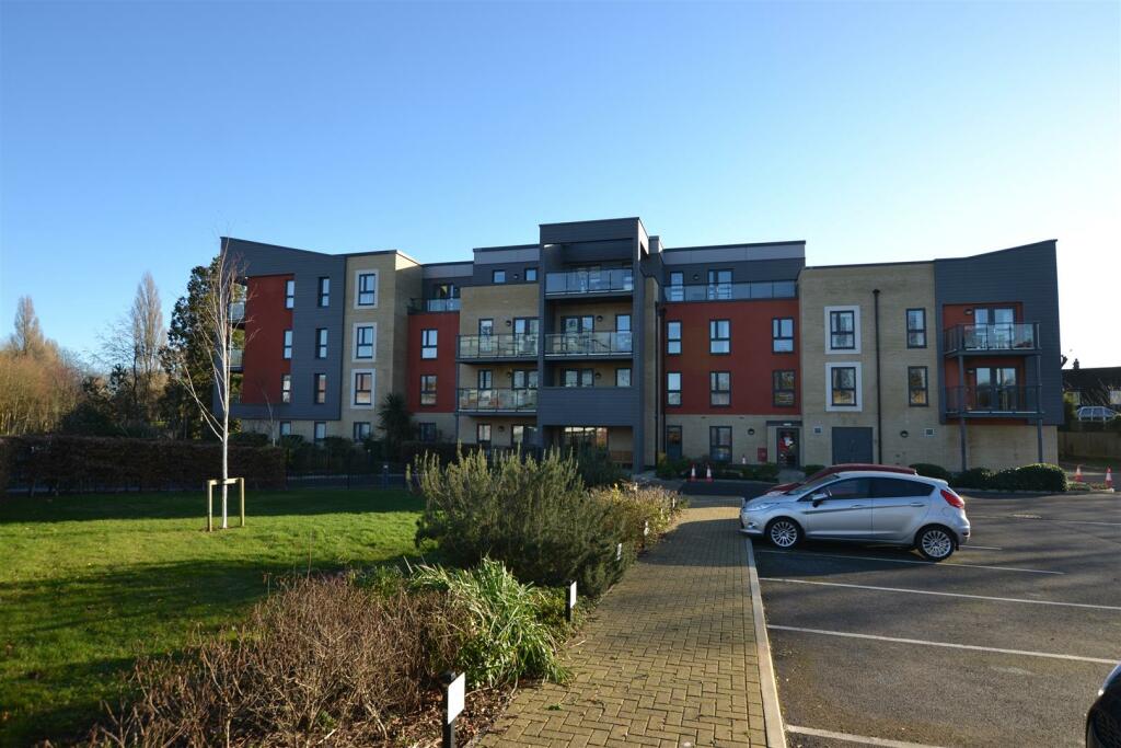 2 bedroom retirement property for sale in Flat 29, Stock Way South, Nailsea, BS48