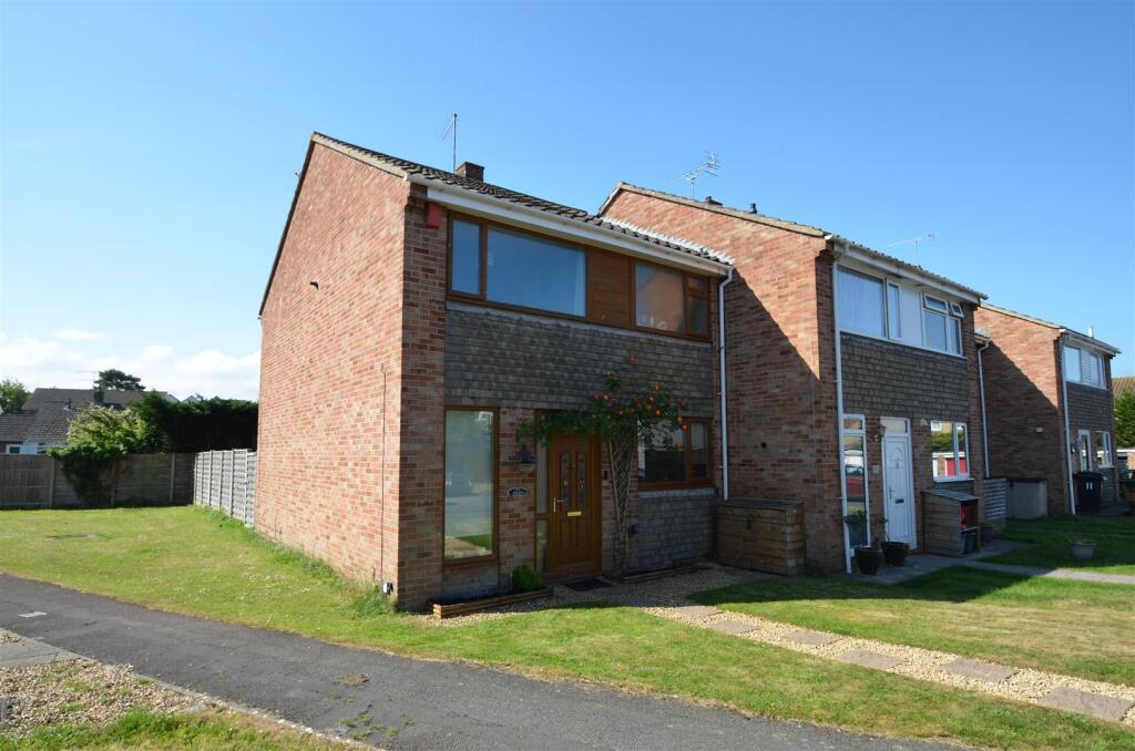 Main image of property: Eastway Close, Nailsea