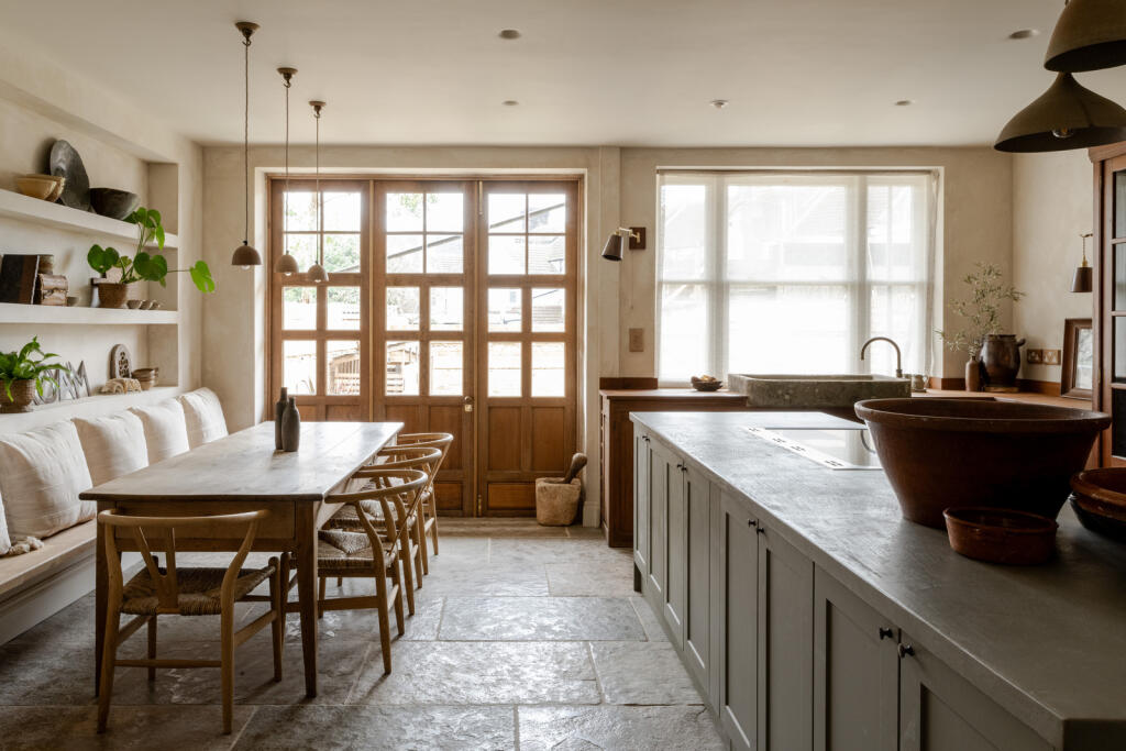 Additional property image - Chantry House, Shoreham-by-Sea, West Sussex