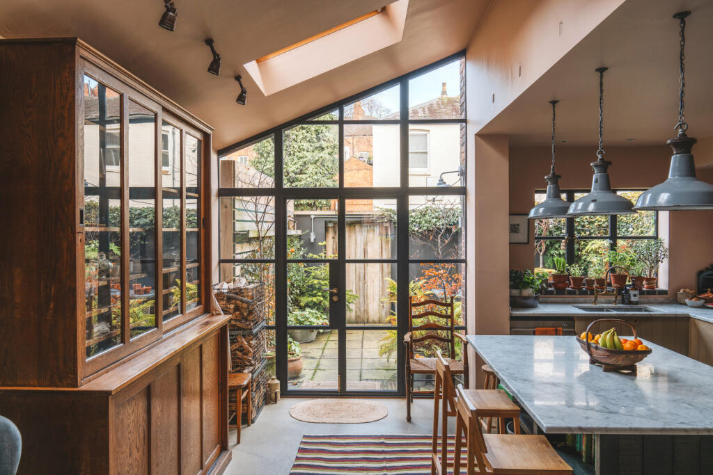 Main image of property: Leicester, Leicestershire