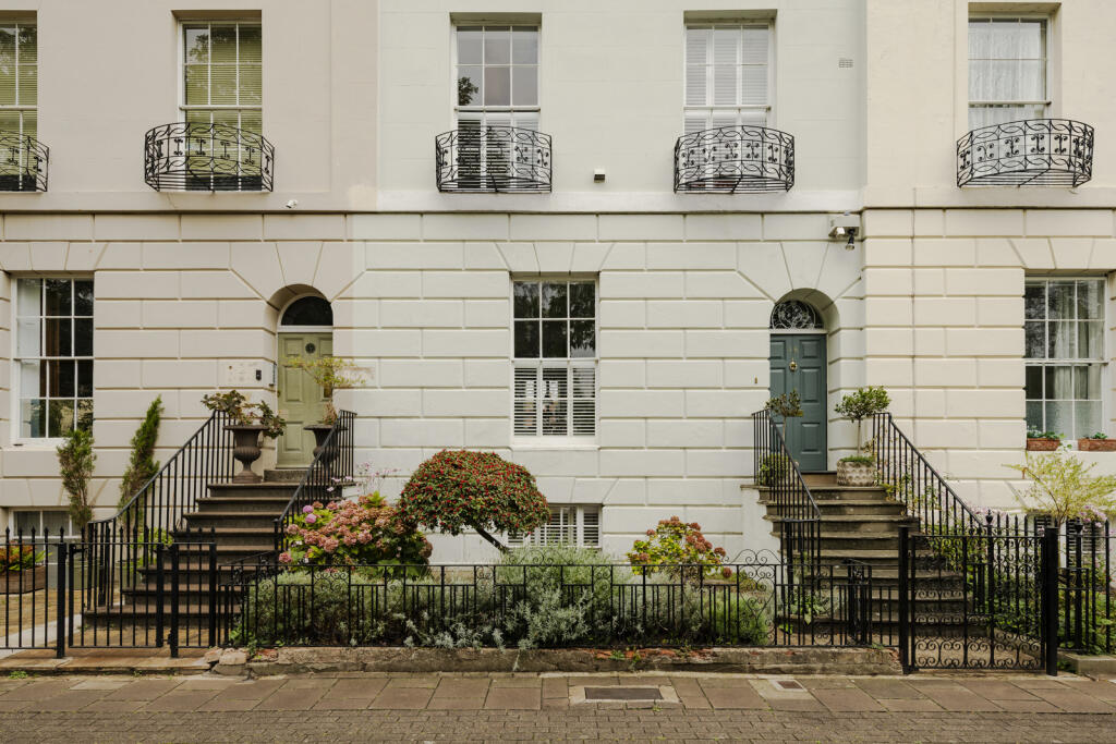 Main image of property: Brunswick Square, Gloucester, Gloucestershire