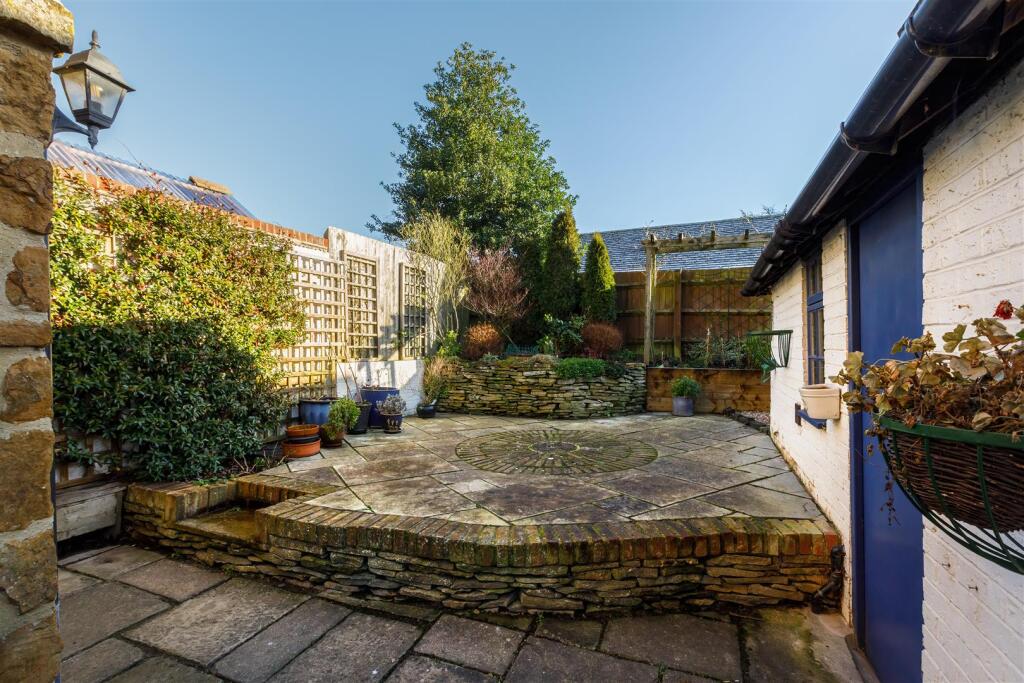 Additional property image - Bottom Street, Northend, Southam