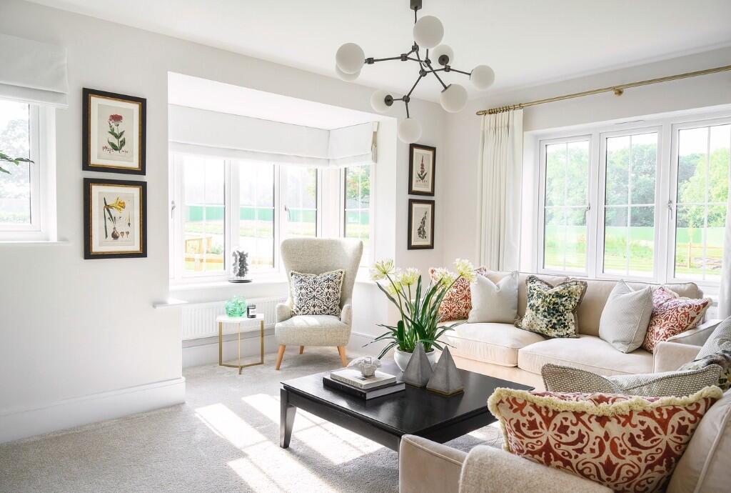 Main image of property: Hitches Lane,
Crookham Village,
Fleet,
GU51