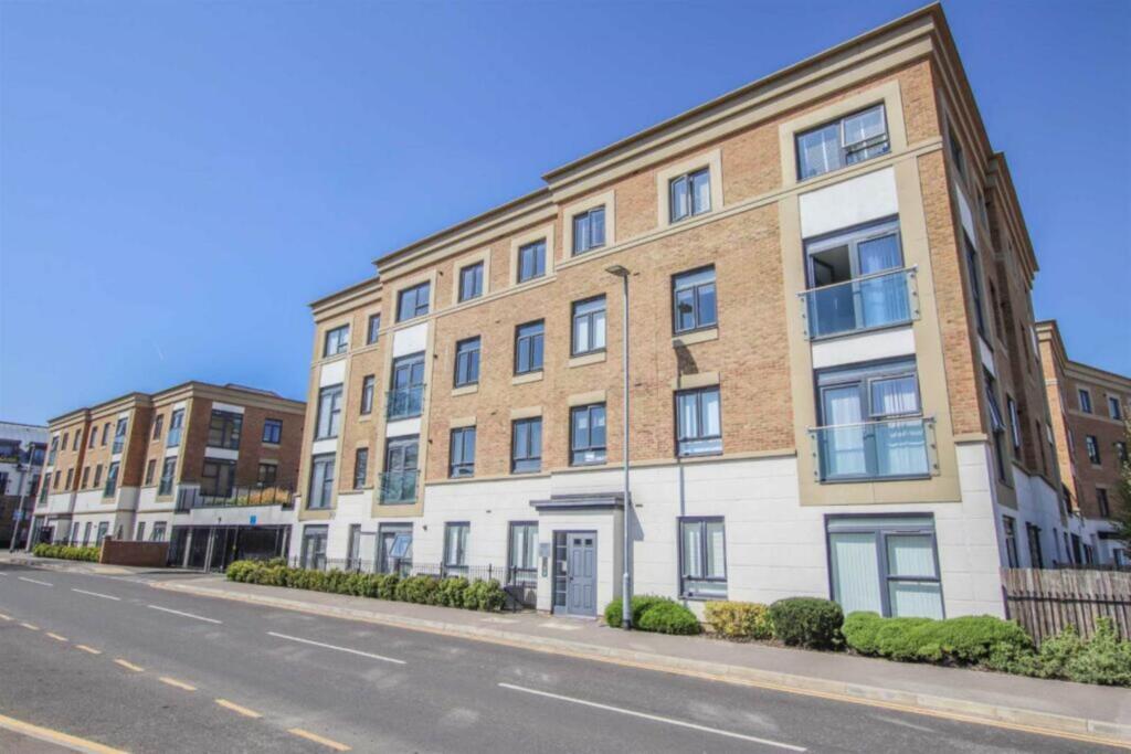 Main image of property: Claud Hamilton Way, Hertford, Hertfordshire, SG14