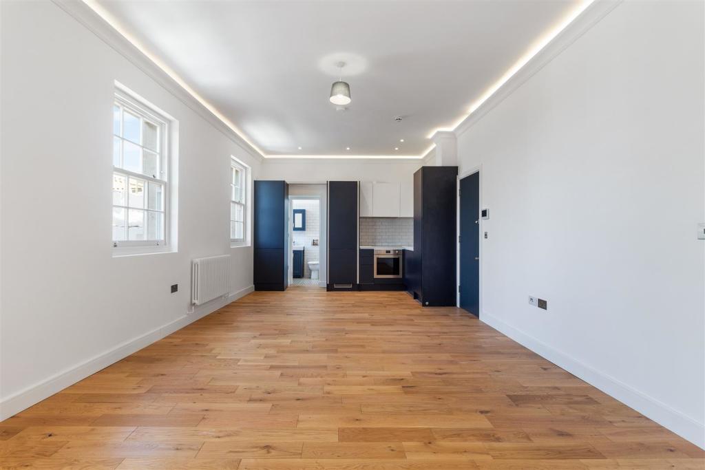 Main image of property: Uxbridge Road, West Ealing W13