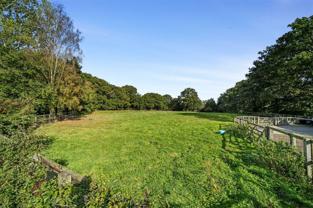 Property image - Ardleigh, Colchester