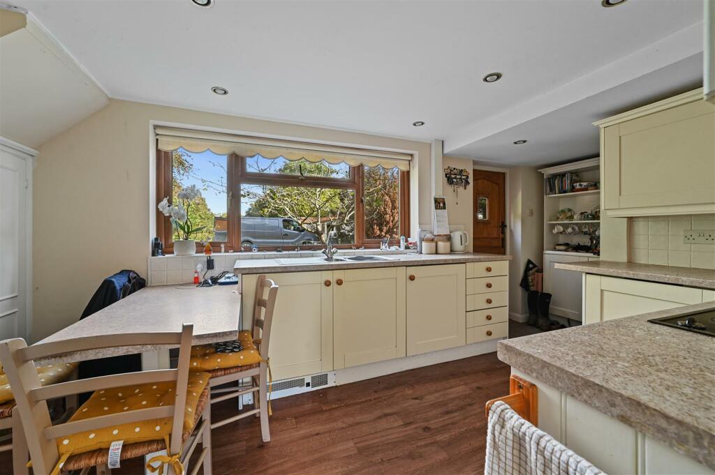 Additional property image - Ardleigh, Colchester