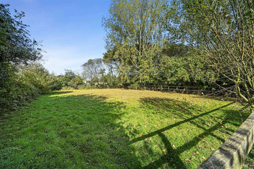 Additional property image - Ardleigh, Colchester