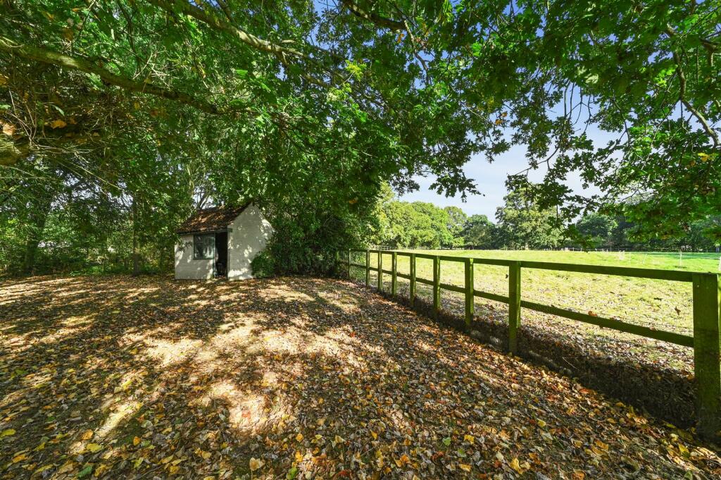 Additional property image - Ardleigh, Colchester