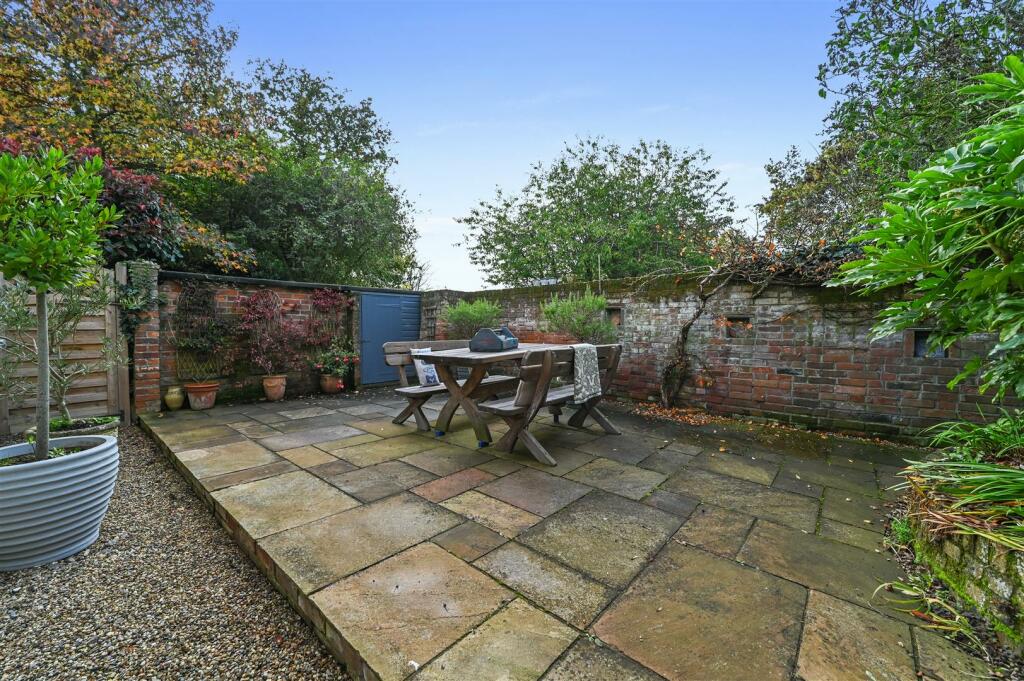 Additional property image - Colchester Road, Wix, Manningtree