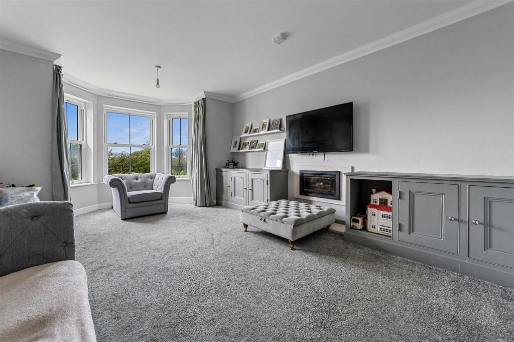 Additional property image - The Avenue, Lawford, Manningtree