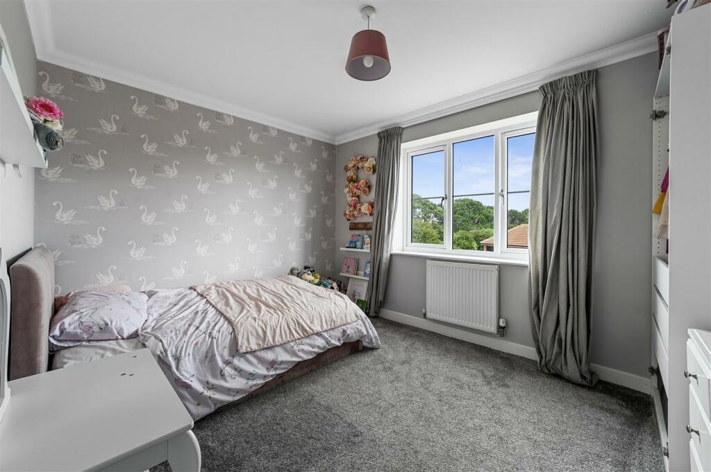Additional property image - The Avenue, Lawford, Manningtree