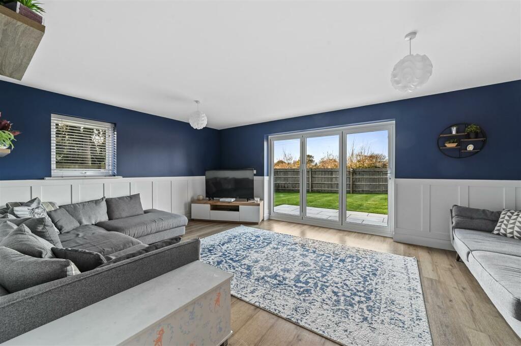 Additional property image - The Oaks, Great Oakley
