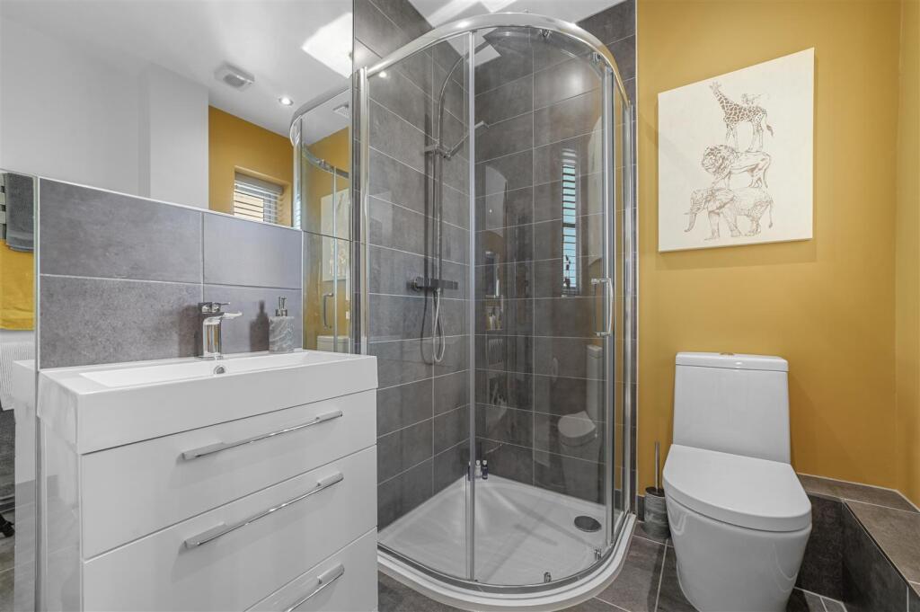 Additional property image - Glebe Place, Tendring