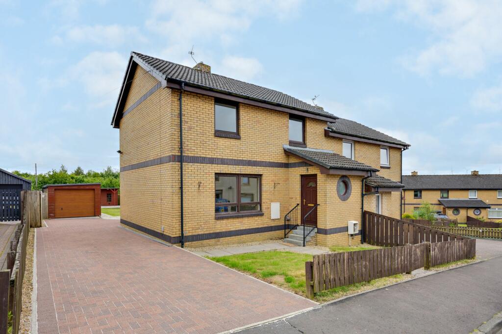 3 bedroom retirement property for sale in Northfield Crescent