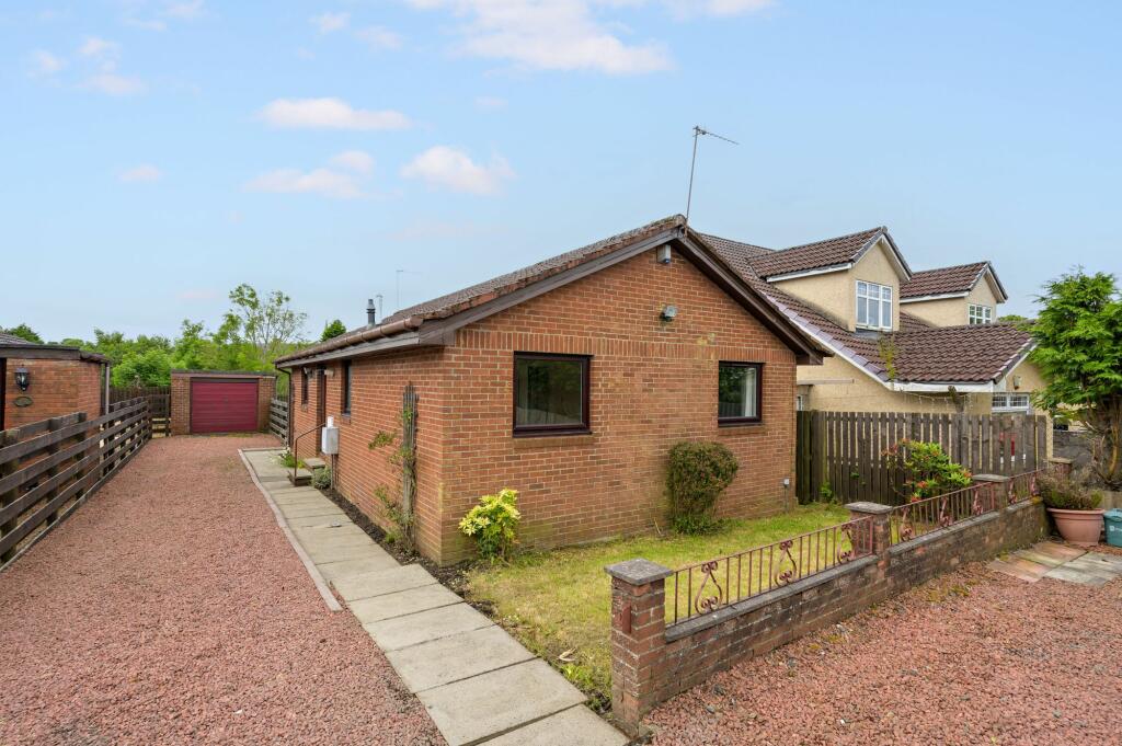3 bedroom detached bungalow for sale in Eldrick Lane, Fauldhouse, EH47
