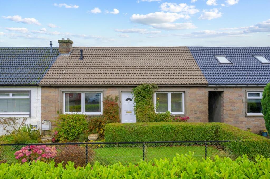 2 bedroom terraced bungalow for sale in Uphall Station Road