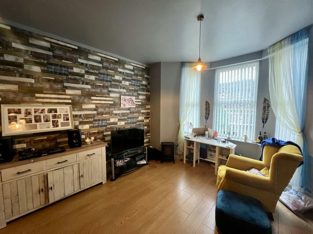 1 bedroom apartment for sale in Egerton Park, Birkenhead, CH42