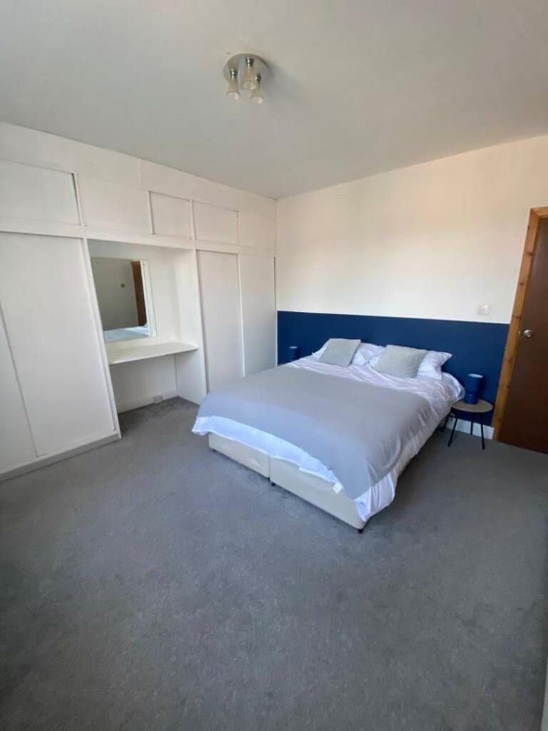 4 bedroom terraced house for rent in Garton View, Leeds, LS9