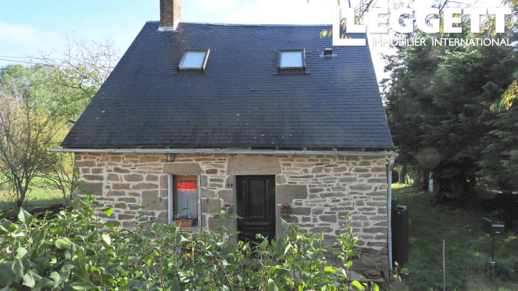 1 bedroom country house for sale in Limousin, Corrèze, Treignac, France